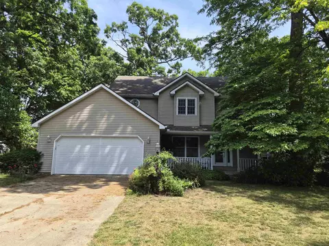 14491 Panda Ct, Mishawaka, IN 46545