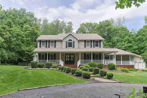 20373 Kern Rd, South Bend, IN 46614