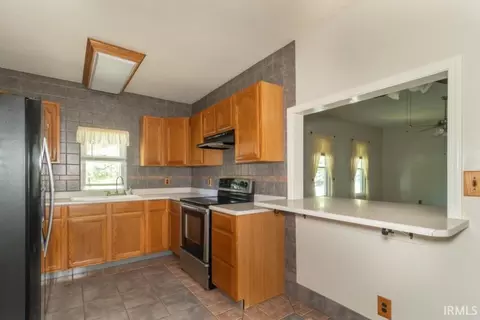 Kitchen - 206 W School St, Mount Summit, IN 47361 photo 2 of 4