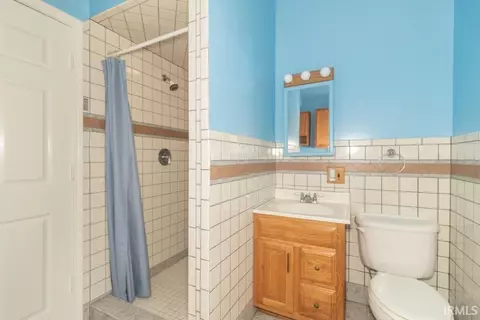 Bath - 206 W School St, Mount Summit, IN 47361 photo 5 of 5