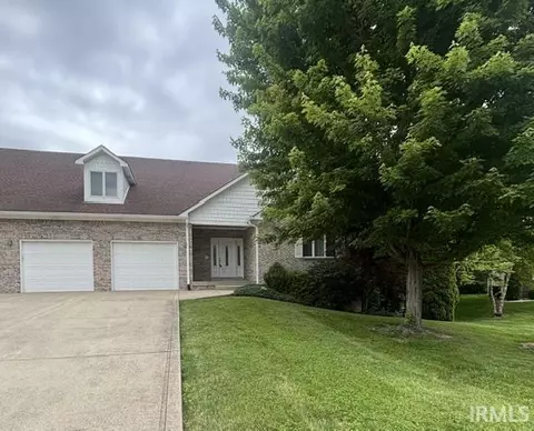 1761 Walnut Trce, Greenfield, IN 46140