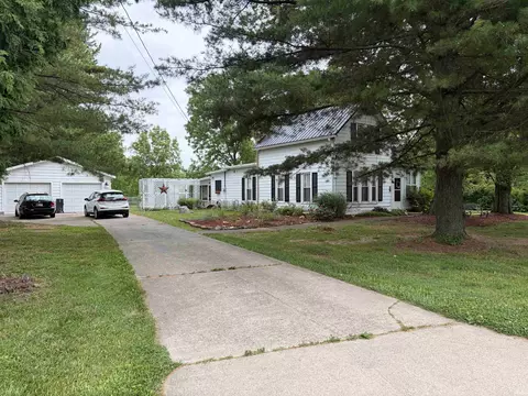 1329 Wooster Rd, Winona Lake, IN 46590