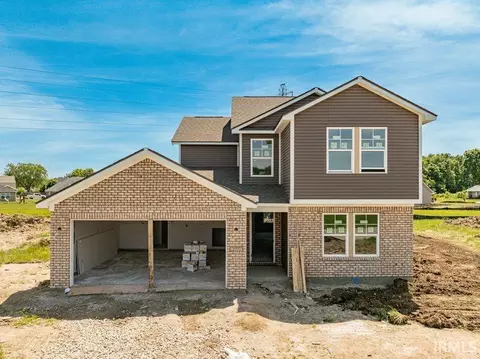 3005 W Shasta Dr, Muncie, IN 47303