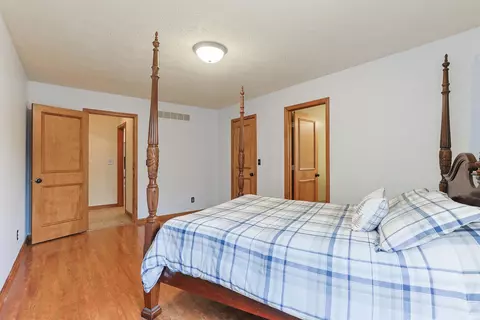 Bedroom - 50820 Stonebridge Dr, Granger, IN 46530 photo 1 of 8