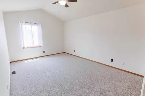Bedroom - 50820 Stonebridge Dr, Granger, IN 46530 photo 6 of 8