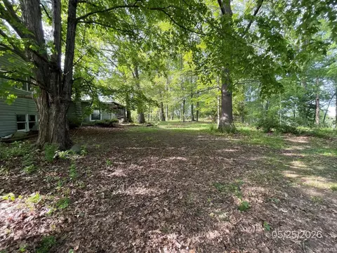 Exterior - 6600 S 300 E, Hamilton, IN 46742 photo 6 of 8
