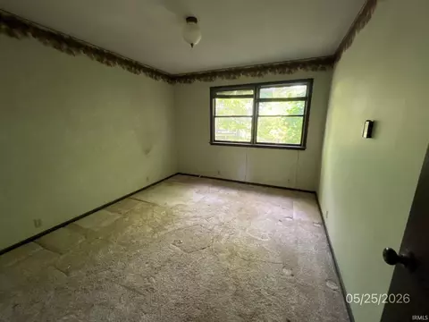 Bedroom - 6600 S 300 E, Hamilton, IN 46742 photo 5 of 6