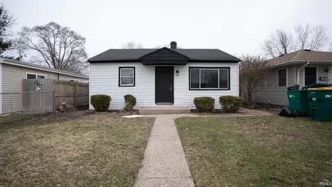 918 SW Dale St, Mishawaka, IN 46544