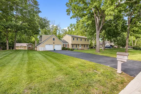 202 Duke Dr, Kokomo, IN 46902