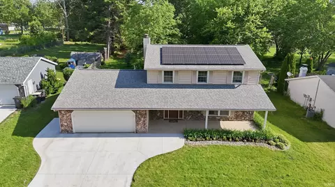 5613 Lionel Dr, Fort Wayne, IN 46815