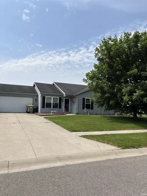 608 W Liberty St, Butler, IN 46721