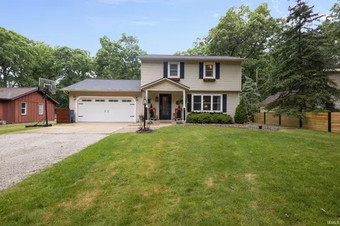 18921 Waite Blvd, South Bend, IN 46637