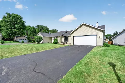 2021 Poppy Ct, Mishawaka, IN 46544