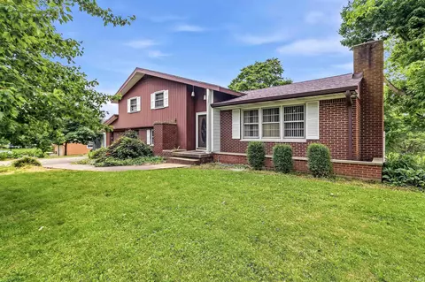 1925 W Thomas Dr, Marion, IN 46952