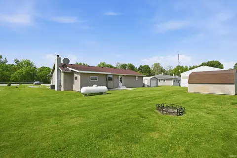 Exterior - 4177 Us 6 Hwy, Waterloo, IN 46793 photo 8 of 10