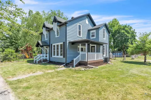 706 Richmond St, Kendallville, IN 46755
