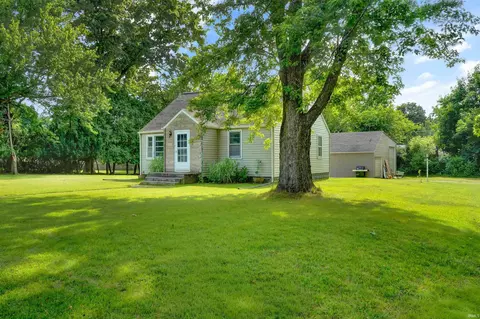 52395 Leland Ave, South Bend, IN 46637