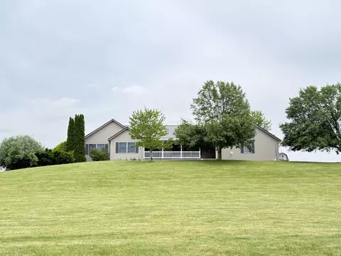7760 N 450 E, Kendallville, IN 46755