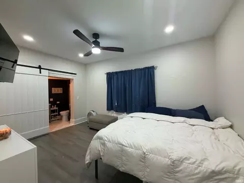 Bedroom - 965 S 9th St, Mitchell, IN 47446 photo 2 of 5