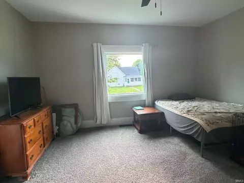 Bedroom - 965 S 9th St, Mitchell, IN 47446 photo 3 of 5
