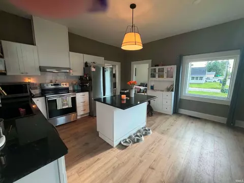 Kitchen - 965 S 9th St, Mitchell, IN 47446 photo 1 of 1