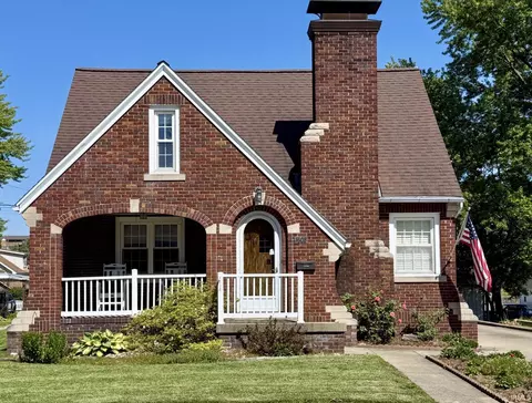 1608 Jackson St, Jasper, IN 47546 photo 1