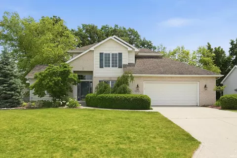 635 Deer Cliff Ct, Fort Wayne, IN 46804