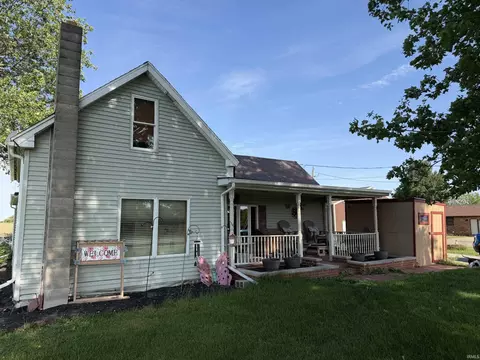 17623 Kenilworth Rd, Argos, IN 46501