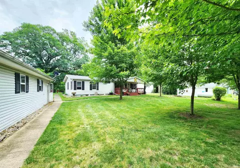2770 N 175 E, Winamac, IN 46996