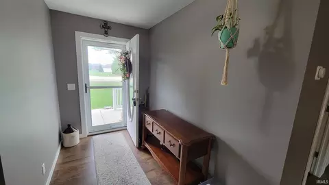 Entry Way - 565 E Morse St, Markle, IN 46770 photo 1 of 4