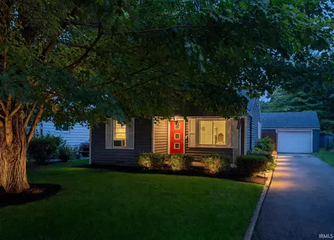 2004 N Milton St, Muncie, IN 47303
