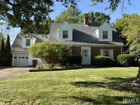 508 E Dunlap St, Kentland, IN 47951