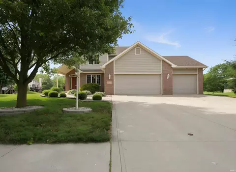 14440 Settlers Trl, Leo, IN 46765