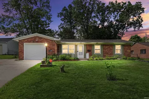 1430 Glenwood Ave, Fort Wayne, IN 46805