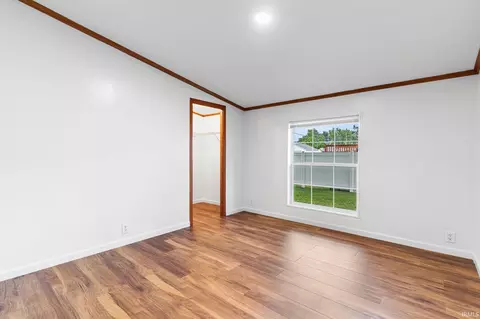 506 E Main St, Chalmers, IN 47929 photo 16