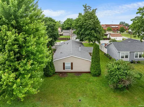 506 E Main St, Chalmers, IN 47929 photo 25
