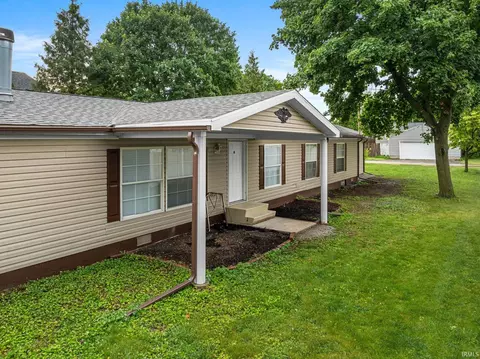 506 E Main St, Chalmers, IN 47929 photo 22