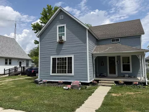 128 S Brooks St, Francesville, IN 47946