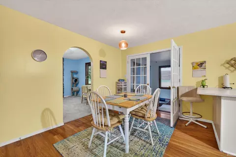 Dining - 3517 E Dunstan Dr, Bloomington, IN 47401 photo 1 of 5