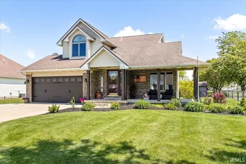 411 Maryland St, Parker City, IN 47368