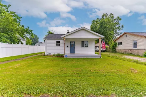3406 Hartmetz Ave, Evansville, IN 47712
