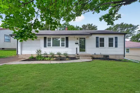 1123 Hedgewood Dr, Lafayette, IN 47904