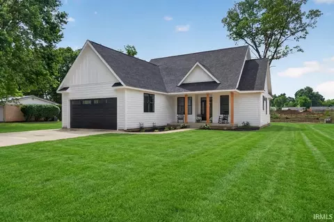 459 W 14th St, Peru, IN 46970