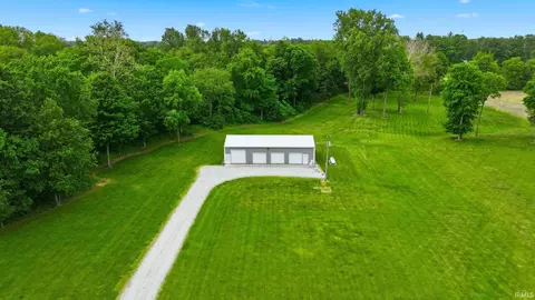 425 W Rope St, Waterloo, IN 46793