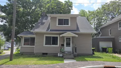 607 E Tipton St, Huntington, IN 46750
