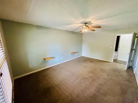 909 E 10th St, Fowler, IN 47944 photo 7