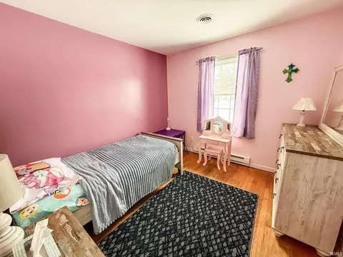 Bedroom - 5895 N Sr 213, Windfall, IN 46076 photo 4 of 4