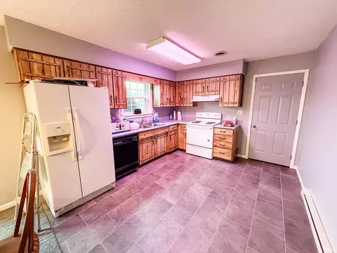 Kitchen - 5895 N Sr 213, Windfall, IN 46076 photo 1 of 2
