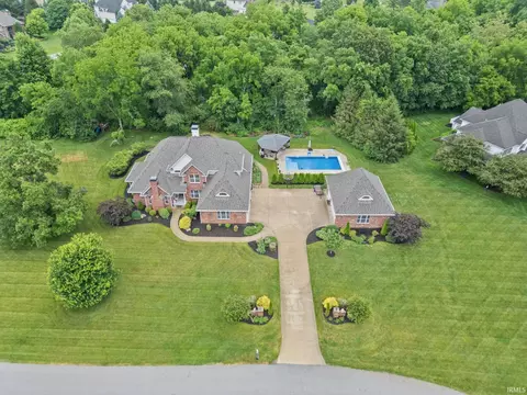 1201 W Kingswood Rd, West Lafayette, IN 47906