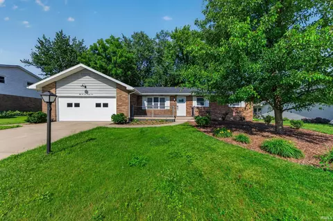 52291 Shenandoah Dr, South Bend, IN 46635